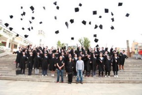开云全站-校园体育活动对学生心理健康促进研究，学校体育对学生心理发展的作用表现在哪些方面