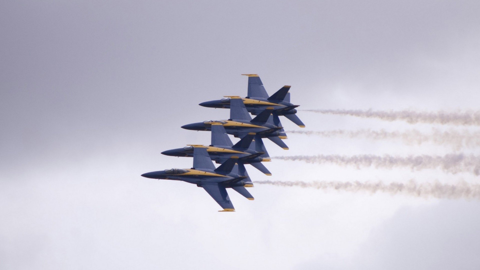 纽卡斯尔快速回撤构建多重防线结构，纽卡斯尔收购失败