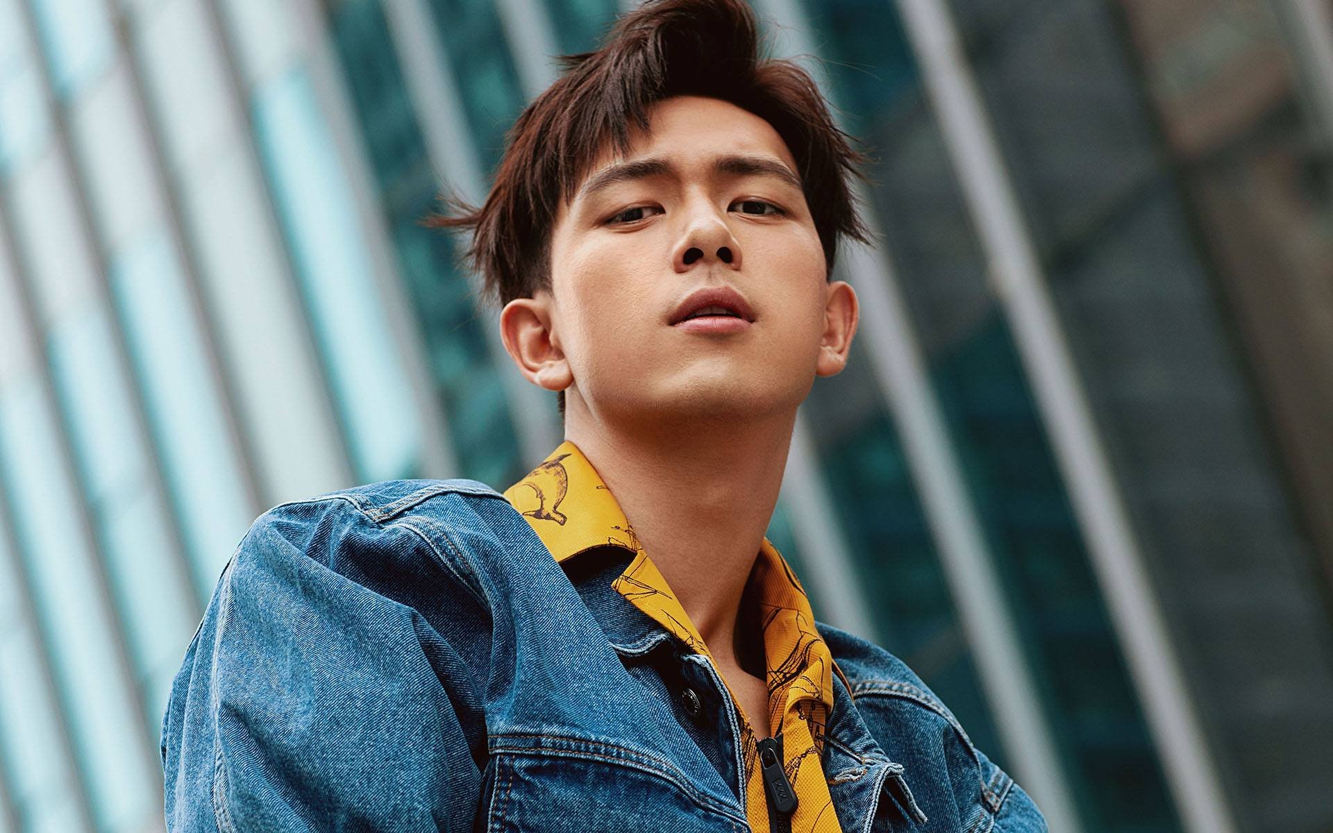 塞尔维亚男篮在欧洲锦标赛中表现强硬，夺得铜牌